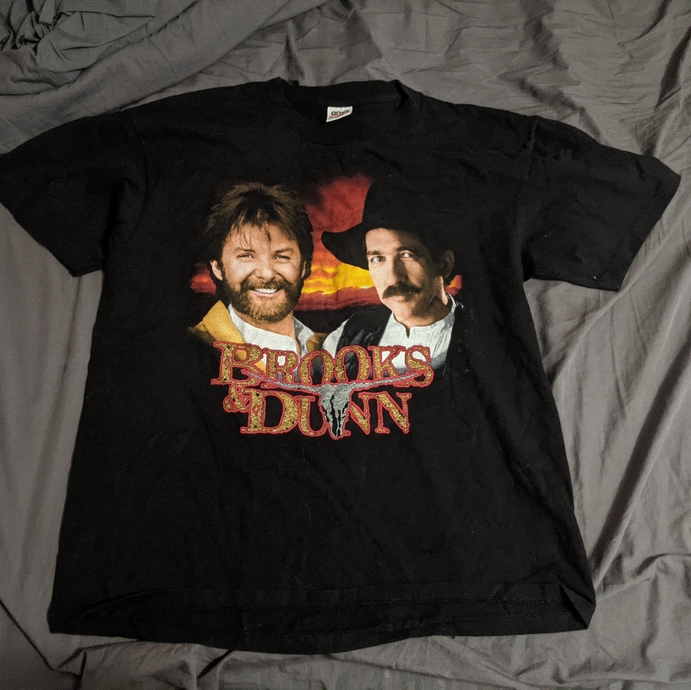 Brooks and Dunn shirt